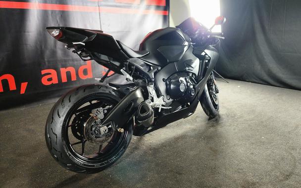 2017 HONDA CBR1000RR ABS - F000398