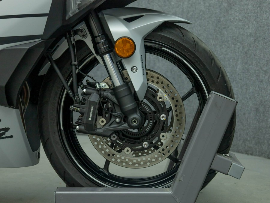 2025 KAWASAKI ZX400 NINJA ZX4RR W/ABS