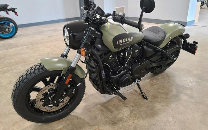 2026 Indian Scout Bobber Limited +Tech Moss Green Smoke