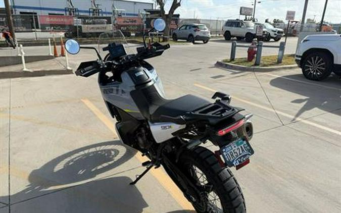 2025 Husqvarna Norden 901