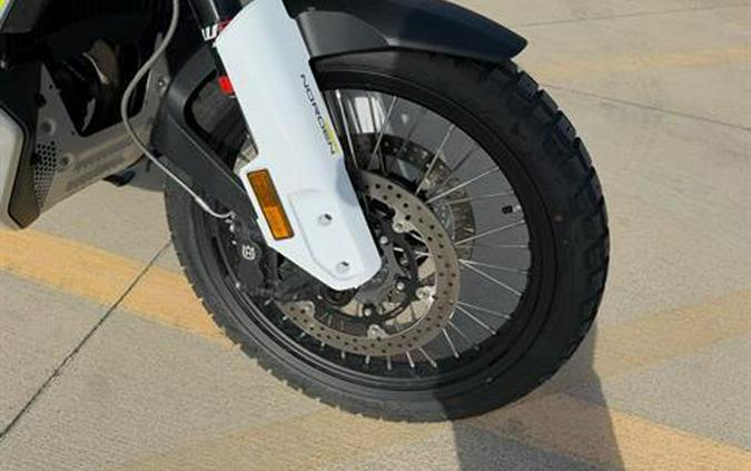 2025 Husqvarna Norden 901