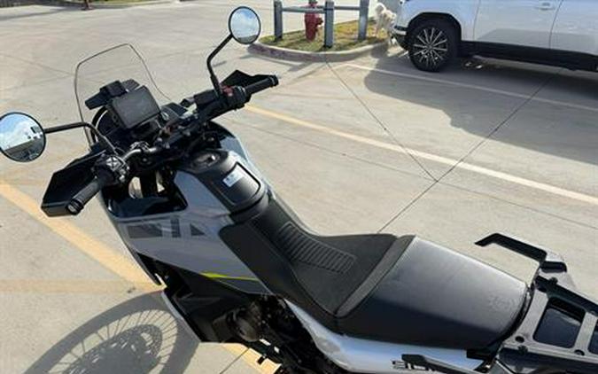 2025 Husqvarna Norden 901
