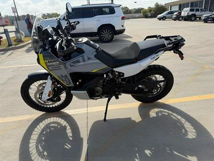 2025 Husqvarna Norden 901
