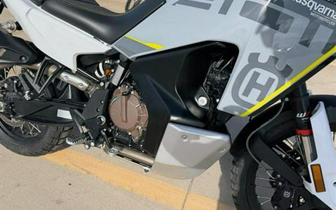 2025 Husqvarna Norden 901