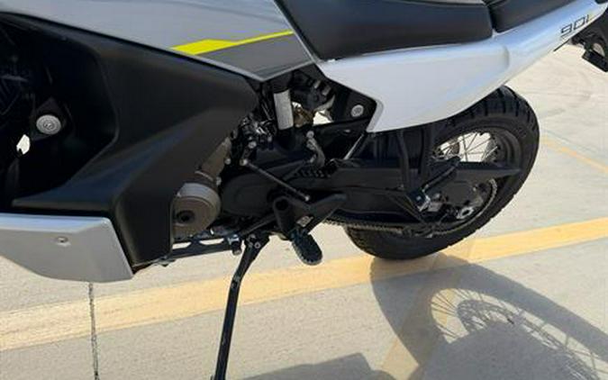 2025 Husqvarna Norden 901
