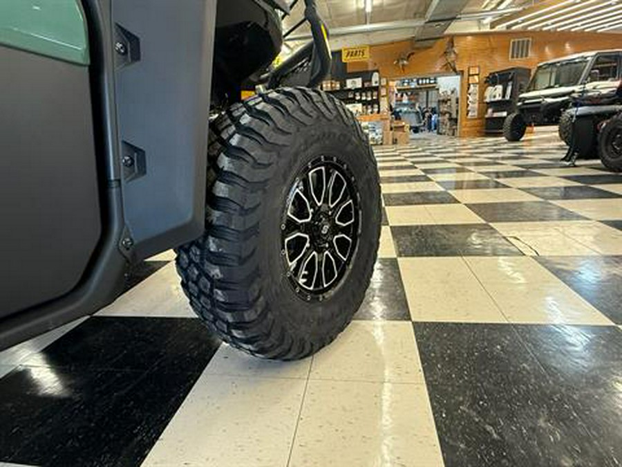 2026 Can-Am Defender DPS CAB HD10