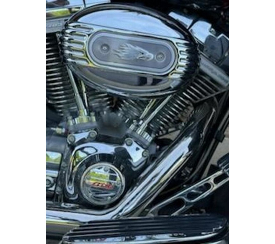 2006 Harley-Davidson FLHTCUI - Ultra Classic Electra Glide