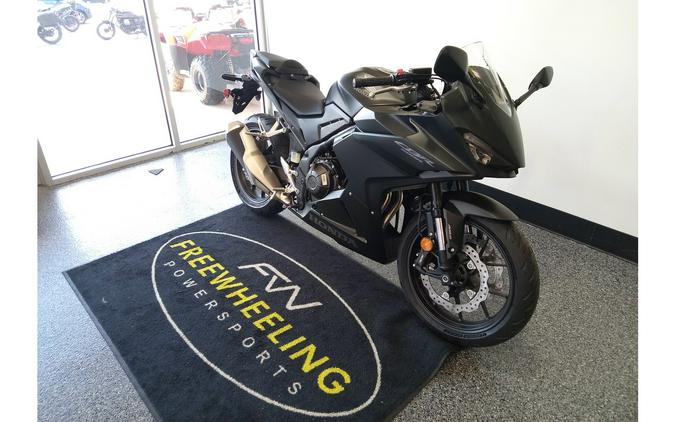 2024 Honda CBR500R ABS - Matte Black Metallic