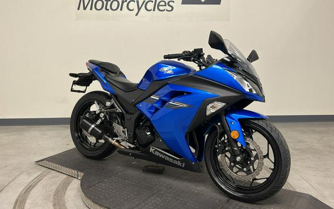 2017 Kawasaki Ninja 300 EX300A