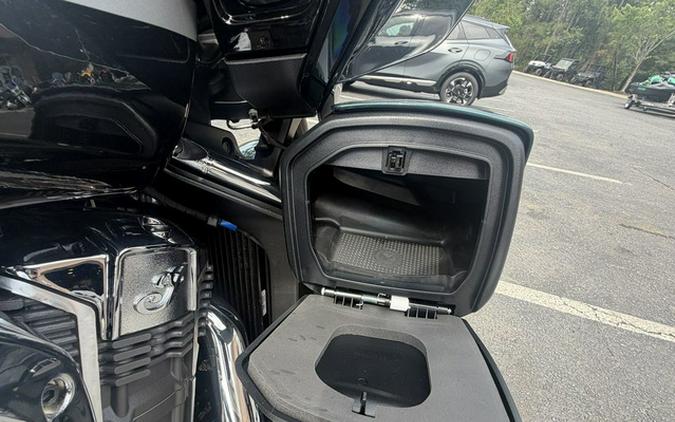 2026 Indian Pursuit Limited 112 w/PowerBand Audio Cascade Green with Black Metallic