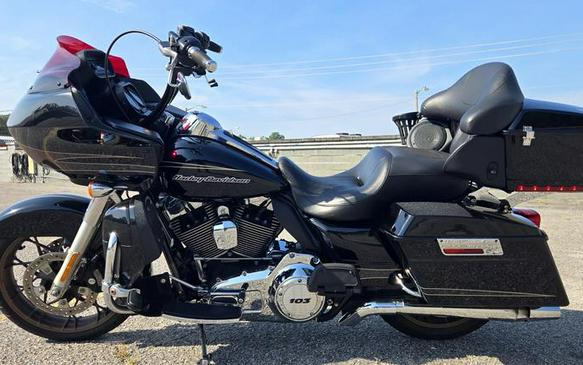2012 Harley-Davidson® FLTRU103