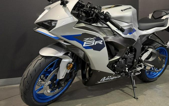 2027 Kawasaki Ninja ZX-6R ABS