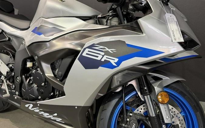 2027 Kawasaki Ninja ZX-6R ABS