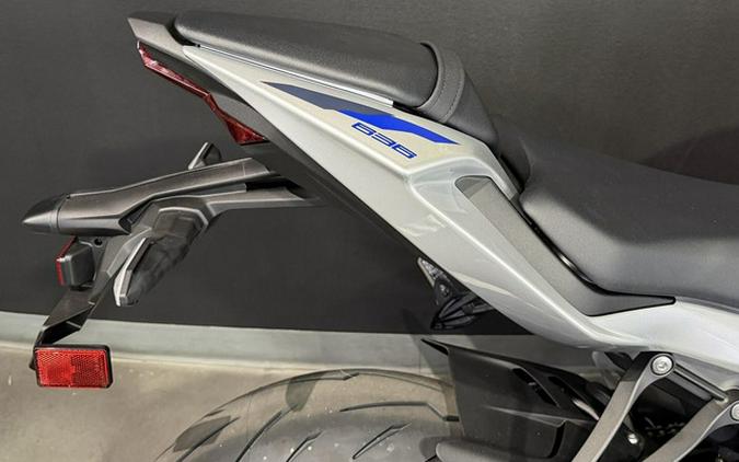 2027 Kawasaki Ninja ZX-6R ABS
