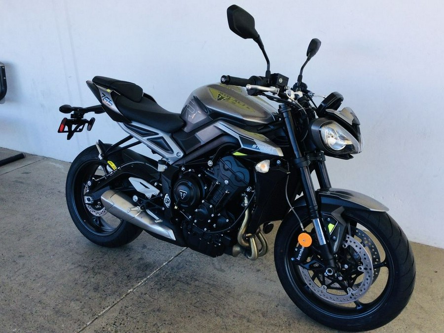 2024 Triumph Street Triple 765 R Silver Ice