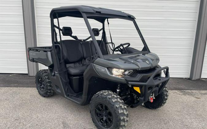 2024 Can-Am Defender XT HD9