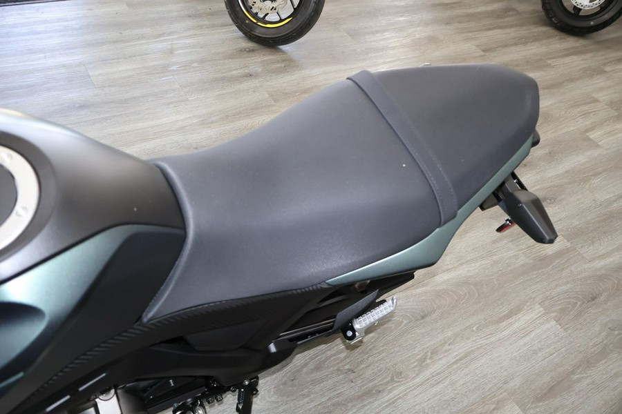 2025 Kawasaki Z125 PRO