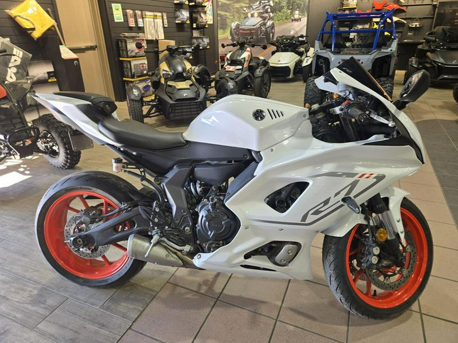 Used 2023 YAMAHA YZFR7