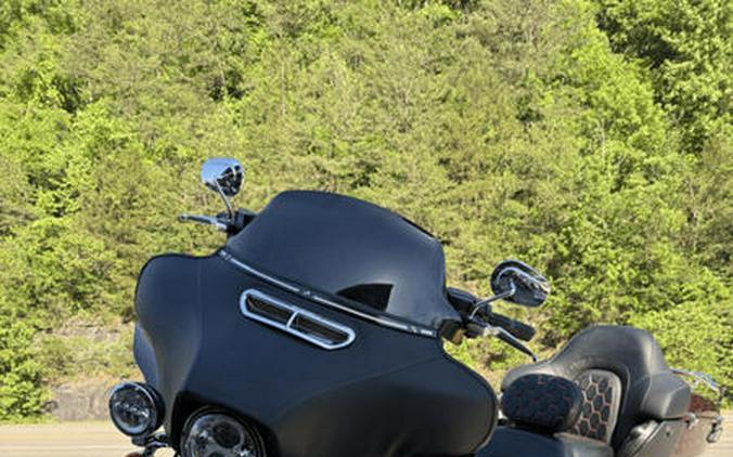 2015 Harley-Davidson® ELECTRA GLIDE ULTRA LIMITED