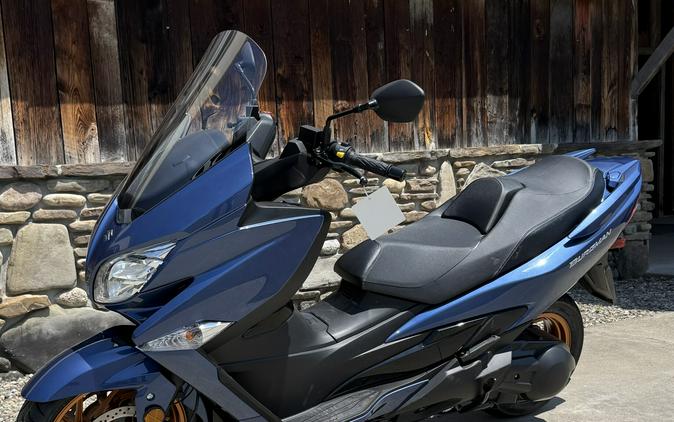 2026 Suzuki Burgman 400 Metallic Reflective Blue
