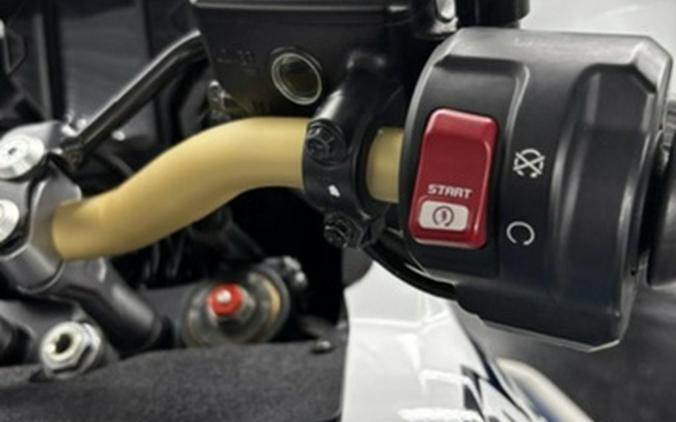2018 Honda Africa Twin Adventure Sports CRF1000L2