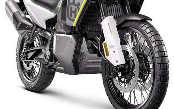 2027 Husqvarna Norden 901