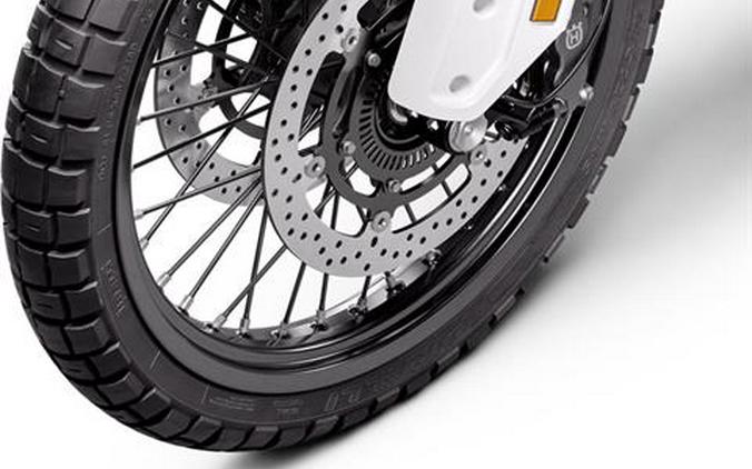 2027 Husqvarna Norden 901