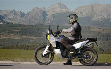 2027 Husqvarna Norden 901