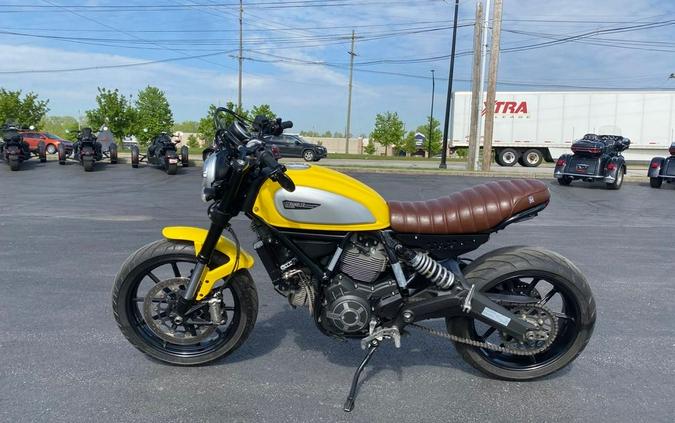 2018 Ducati Scrambler Icon - '62 Yellow