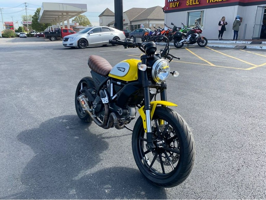 2018 Ducati Scrambler Icon - '62 Yellow
