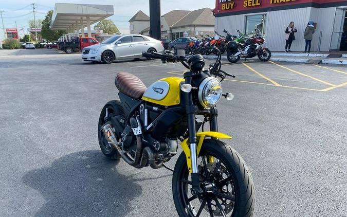 2018 Ducati Scrambler Icon - '62 Yellow