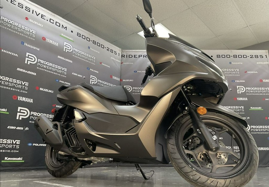 2024 Honda® PCX