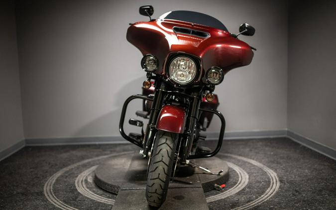 2018 Street Glide Special (FLHXS)