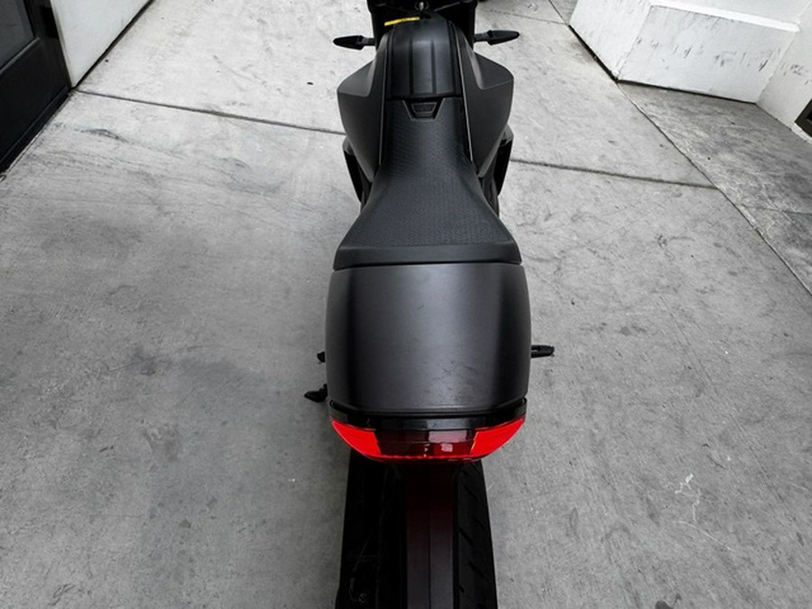 2025 Can-Am Pulse Carbon Black