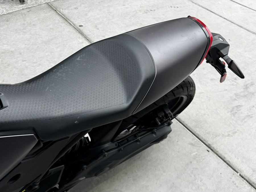 2025 Can-Am Pulse Carbon Black