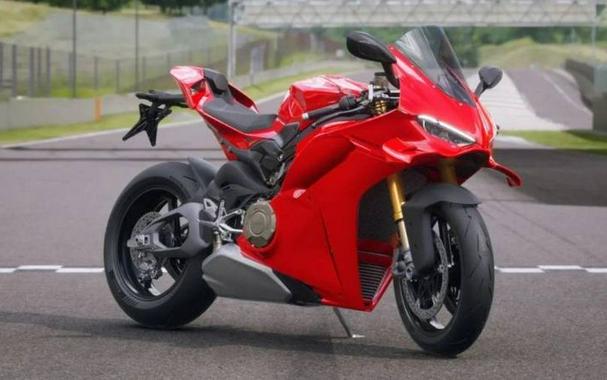 New 2025 Ducati Panigale V4