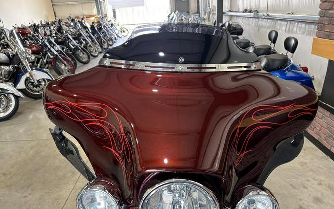 2010 Harley-Davidson® FLHXSE - CVO™ Street Glide®