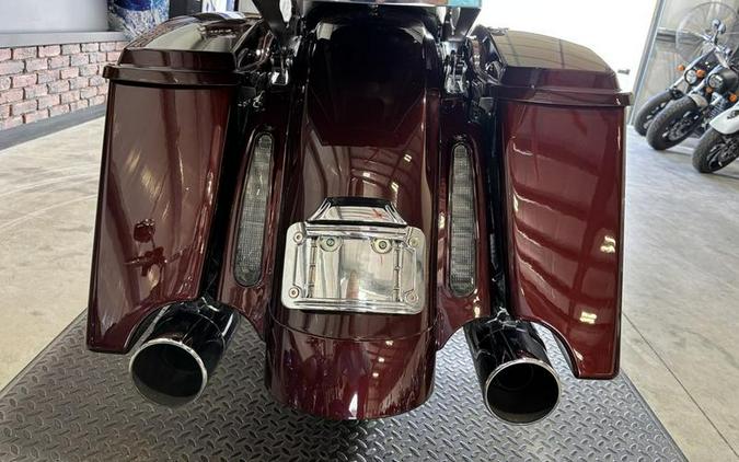 2010 Harley-Davidson® FLHXSE - CVO™ Street Glide®