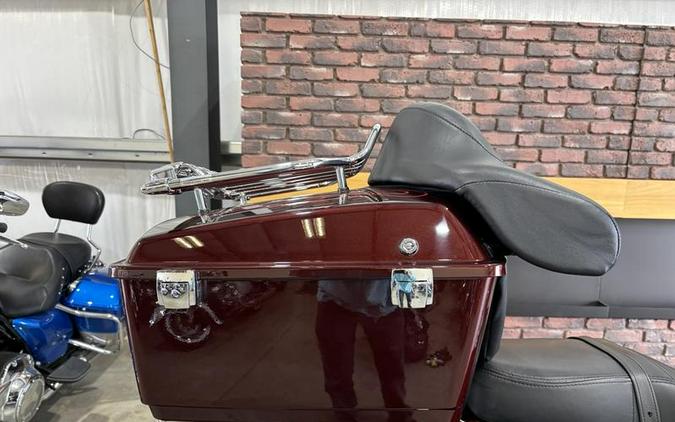 2010 Harley-Davidson® FLHXSE - CVO™ Street Glide®