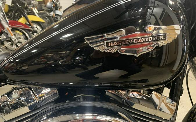 2013 Harley-Davidson® Softail® Deluxe Vivid Black