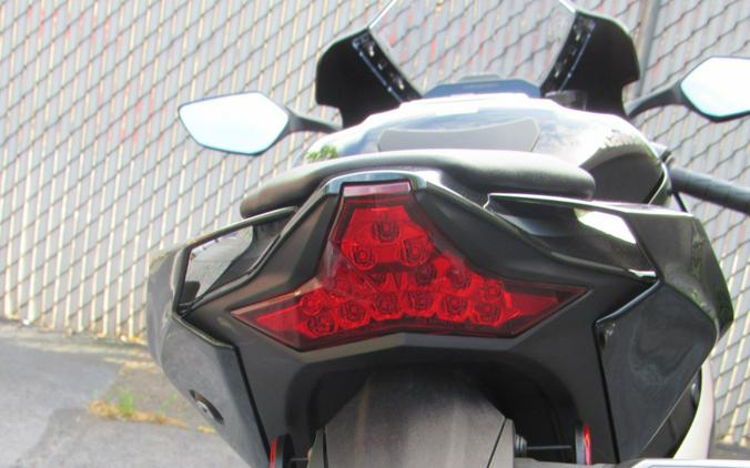 2026 Kawasaki Ninja® ZX™-10R ABS