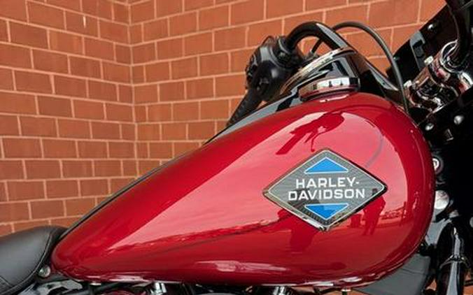 2026 Harley-Davidson® FLHC - Heritage Classic