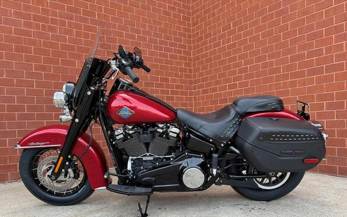 2026 Harley-Davidson® FLHC - Heritage Classic