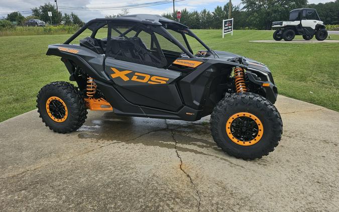2027 Can-Am Maverick X3 X ds TURBO RR with Smart-Shox