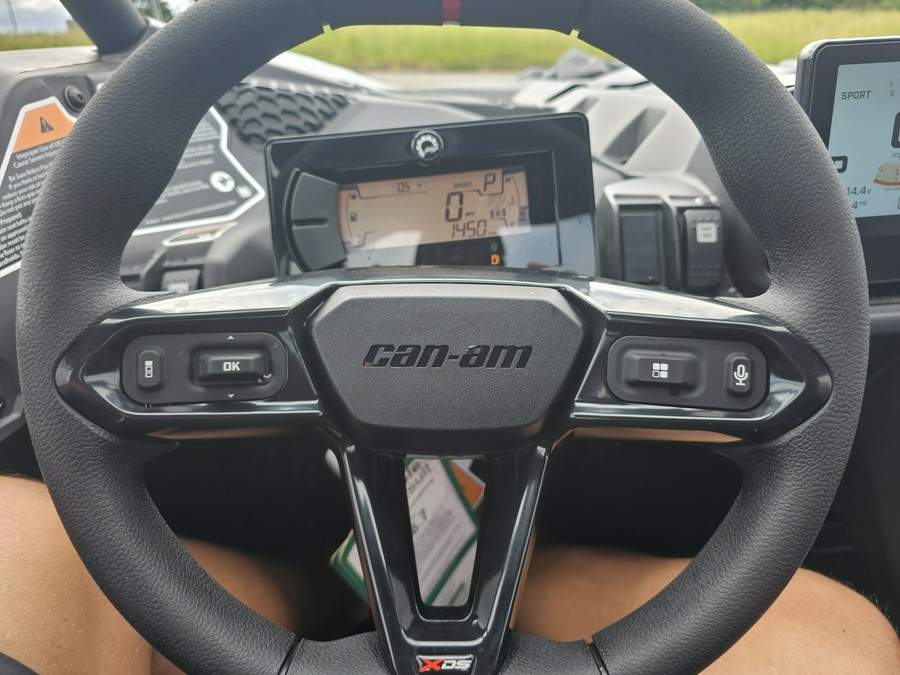 2027 Can-Am Maverick X3 X ds TURBO RR with Smart-Shox