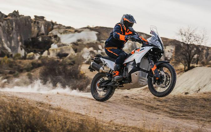 2024 KTM 790 Adventure