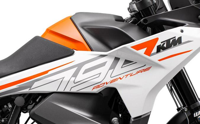 2024 KTM 790 Adventure