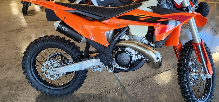 2025 KTM 300 XC