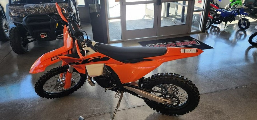 2025 KTM 300 XC