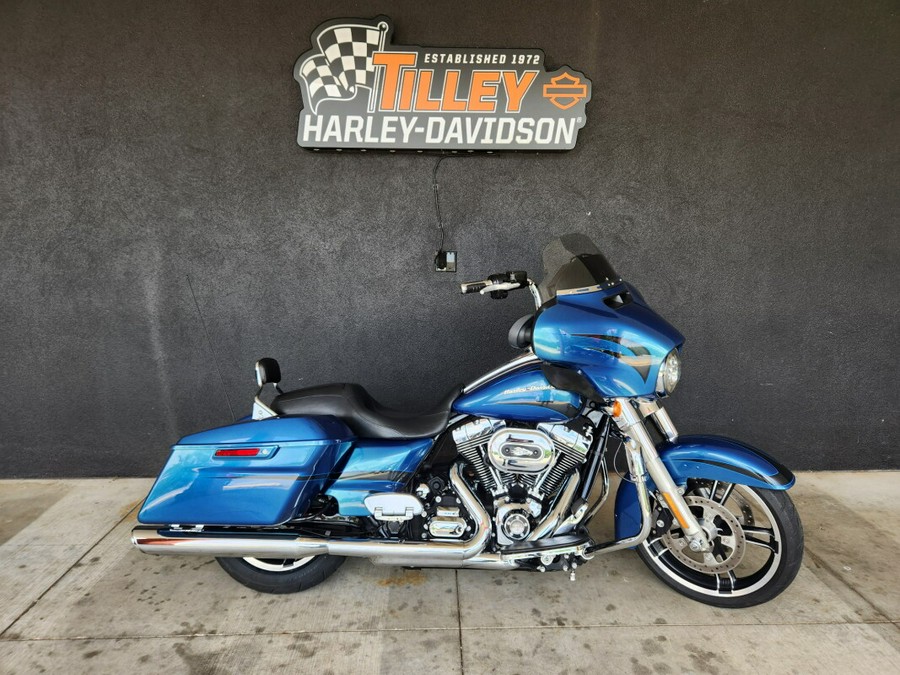 FLHX 2014 Street Glide®